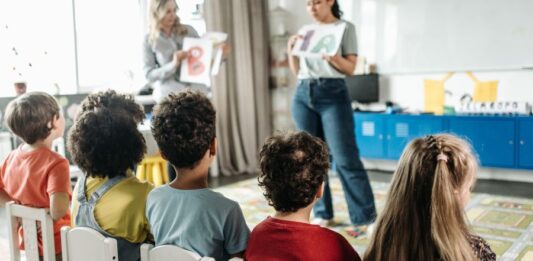 Ideias para o Ministério Infantil: Dicas e Atividades para Ensinar Valores Cristãos